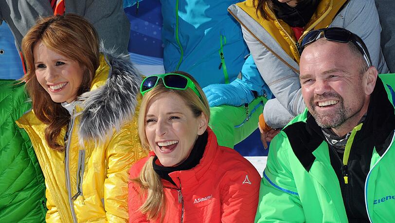 Stefanie Hertel (Mitte) mit Moderatorin Mareille Höppner und Ex-Boxer Sven Ottke Stefanie Hertel (Mitte) mit Moderatorin Mareille Höppner und Ex-Boxer Sven Ottke