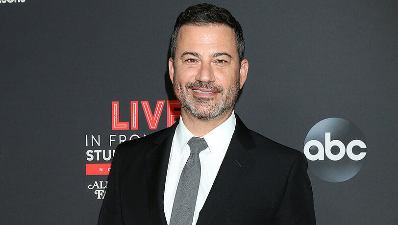Jimmy Kimmel wird durch die virtuelle Emmy-Zeremonie führen. Jimmy Kimmel wird durch die virtuelle Emmy-Zeremonie führen.