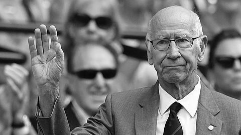 Sir Bobby Charlton ist im Alter von 86 Jahren verstorben.