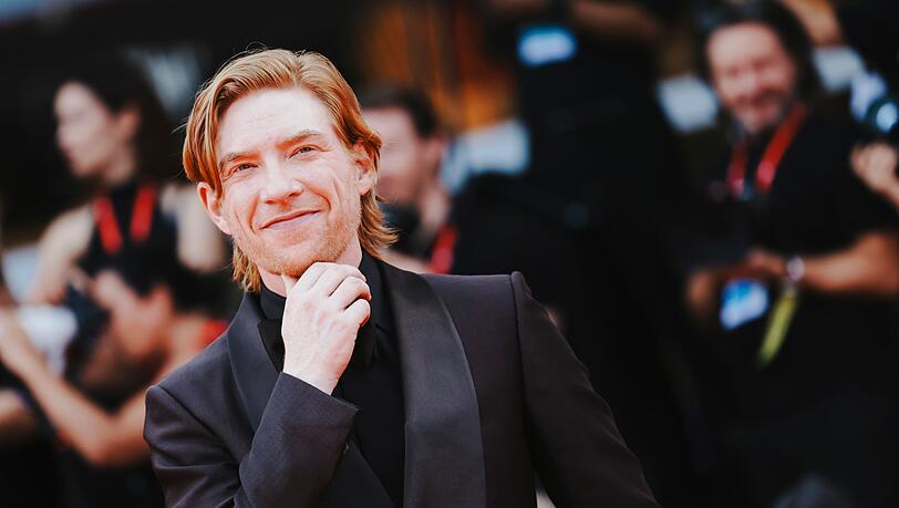 "The Paper" hat seinen Blick auf Journalisten verändert, sagt Serien-Star Domhnall Gleeson. "The Paper" hat seinen Blick auf Journalisten verändert, sagt Serien-Star Domhnall Gleeson.