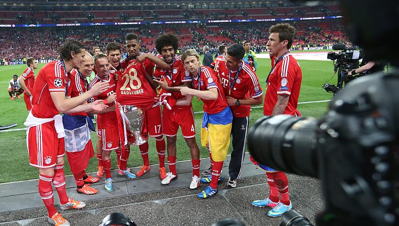 Der deutsche Meister FC Bayern hat die Champions League gewonnen - das bringt auch die Bundesliga in der UEFA-Fünfjahreswertung näher an die Premier League heran. Der deutsche Meister FC Bayern hat die Champions League gewonnen - das bringt auch die Bundesliga in der UEFA-Fünfjahreswertung näher an die Premier League heran.
