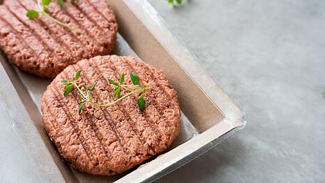 Vor allem Fleischersatzprodukte auf H&uuml;lsenfruchtbasis enthalten laut Studie viele Schimmelpilzgifte.