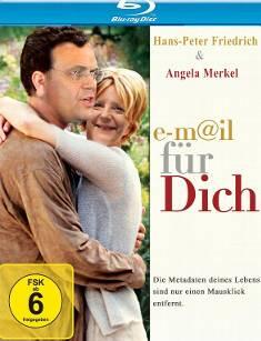 In romantischer Umarmung mit Angela Merkel: Hans-Peter Friedrich in "E-Mail für Dich"