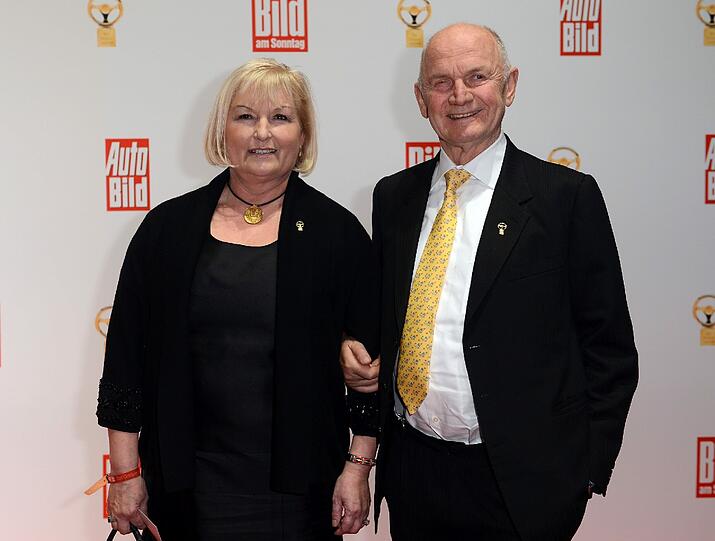 VW-Aufsichtsratschef Ferdinand Piëch mit seiner Frau Ursula. Foto: Britta Pedersen