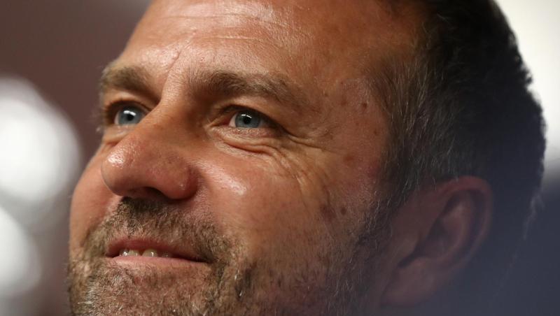 Soll das Team von Bayern München wieder in die Spur bringen: Aushilfs-Coach Hans-Dieter Flick. Soll das Team von Bayern München wieder in die Spur bringen: Aushilfs-Coach Hans-Dieter Flick.