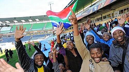 Und die weiteren Aussichten für die nächsten vier Wochen: Freundlich und heiter. Die Menschen in Südafrika sind stolz auf ihre WM. Und die weiteren Aussichten für die nächsten vier Wochen: Freundlich und heiter. Die Menschen in Südafrika sind stolz auf ihre WM.