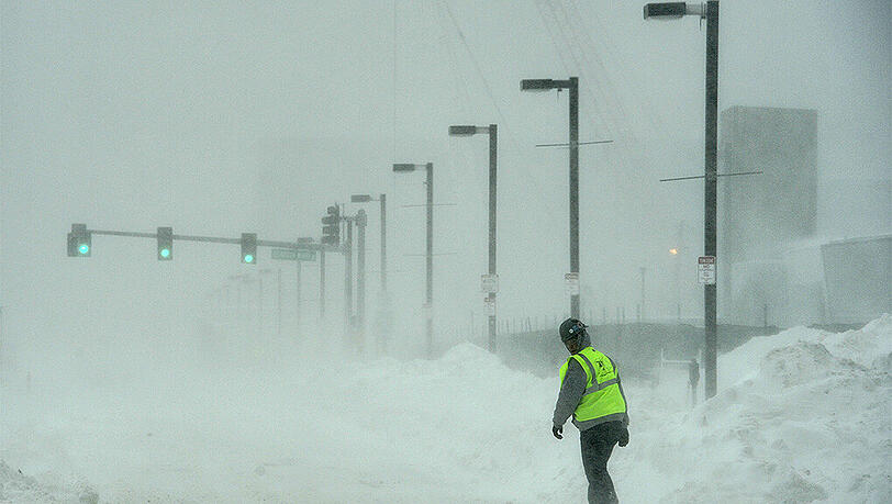 An der US-Ostküste gibt es einen heftigen Wintereinbruch, wie hier in Boston.