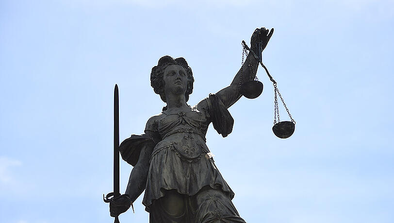 Ein Kinderschänder wurde am Montag am Landgericht zu sieben Jahren Haft verurteilt. Ein Kinderschänder wurde am Montag am Landgericht zu sieben Jahren Haft verurteilt.