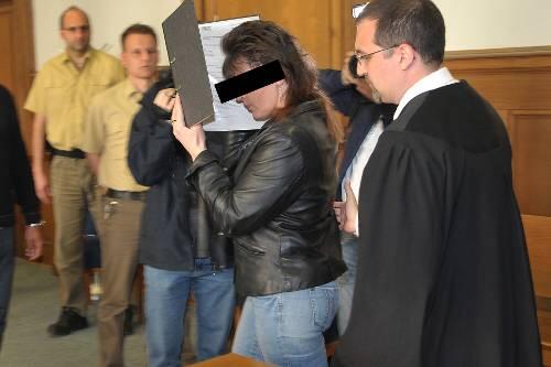 Karin R.: Hatte sie ein Inzestverhältnis mit ihrem Sohn?