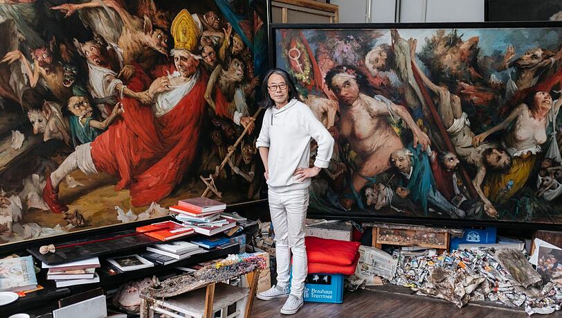 Maler Yongbo Zhao, der seit 25 Jahren ein Atelier am Domagkpark hat, ist von Mentrups Vision begeistert. Maler Yongbo Zhao, der seit 25 Jahren ein Atelier am Domagkpark hat, ist von Mentrups Vision begeistert.