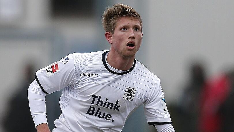 Sebastian Hertner spielt ab sofort im Erzgebirge. Bis zum Saisonende wurde er an den direkten Abstiegskonkurrenten verliehen. Sebastian Hertner spielt ab sofort im Erzgebirge. Bis zum Saisonende wurde er an den direkten Abstiegskonkurrenten verliehen.