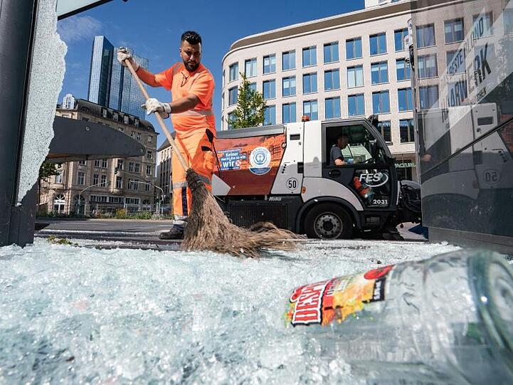 Die Stadt Frankfurt am Main hat sich ein neues Konzept für den Opernplatz ausgedacht.