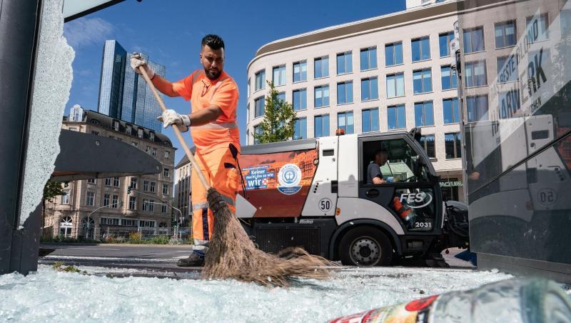 Die Stadt Frankfurt am Main hat sich ein neues Konzept für den Opernplatz ausgedacht. Die Stadt Frankfurt am Main hat sich ein neues Konzept für den Opernplatz ausgedacht.