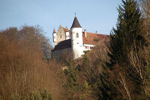 Nicolas Cage kaufte vor zwei Jahren Schloss Neidstein bei Etzelwang &ndash; es ist immer noch nicht fertig.