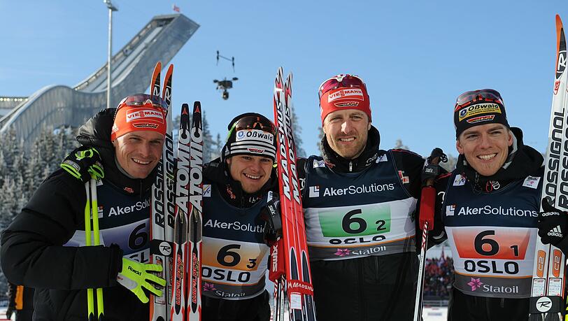 Jubel bei den deutschen Langläufern über die Bronzemedaille in der Staffel. Jubel bei den deutschen Langläufern über die Bronzemedaille in der Staffel.
