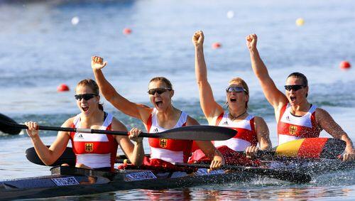 Gold-Vierer: Fanny Fischer, Nicole Reinhardt, Katrin Wagner-Augustin, Conny Wassmuth Gold-Vierer: Fanny Fischer, Nicole Reinhardt, Katrin Wagner-Augustin, Conny Wassmuth