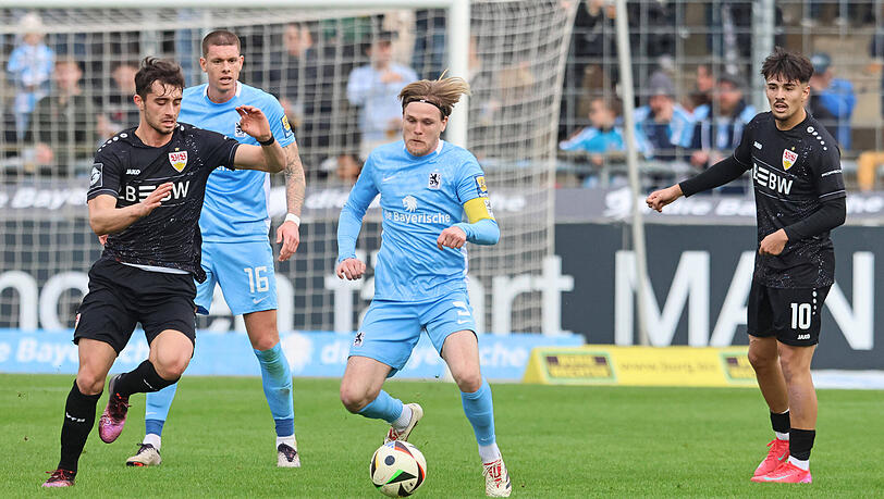 Der TSV 1860 um Thore Jacobsen tat sich schon in der vergangenen Saison gegen Stuttgart II schwer. Der TSV 1860 um Thore Jacobsen tat sich schon in der vergangenen Saison gegen Stuttgart II schwer.