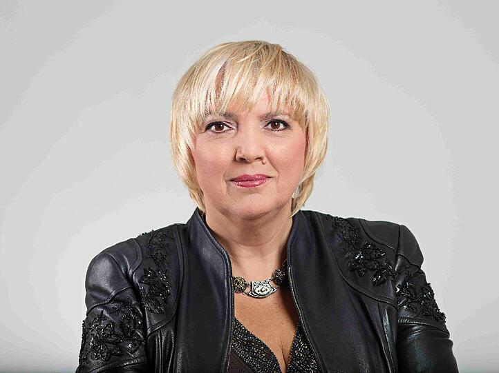 Podiumsdiskussion im Weltsalon, am 7. 12.: Schaffen wir Frieden mit Claudia Roth