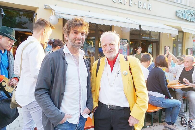 V. li. Till Hofmann und Wolfgang Roucka, der mit dem Verein "Traumstadt Schwabing" das Fest organisiert hatte.