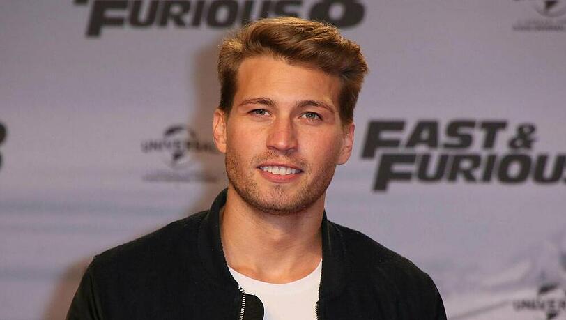 Raúl Richter auf der Premiere des Films "Fast & Furious 8" Raúl Richter auf der Premiere des Films "Fast & Furious 8"