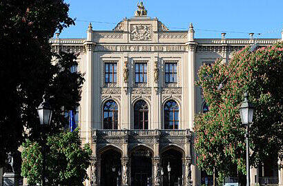 Das Museum Fünf Kontinente, früher Völkerkundemuseum.
