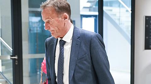Für den DFL-Aufsichtsratsvorsitzenden Hans-Joachim Watzke ist die Ablehnung eines Investors bei der Deutschen Fußball Liga (DFL) ein herber Rückschlag.