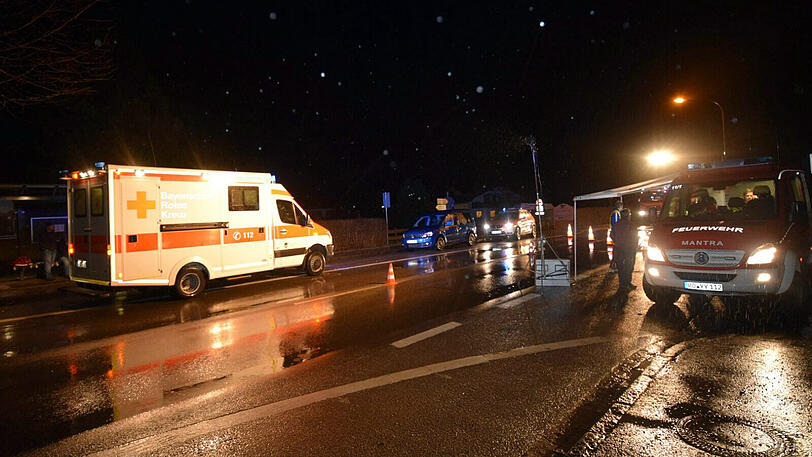 Die angefahrene Fußgängerin verstarb noch an der Unfallstelle.