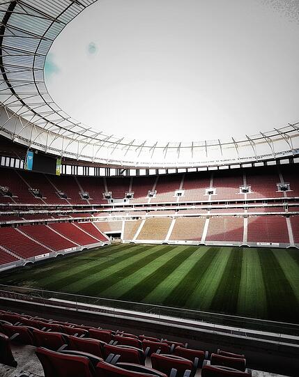 Estádio Nacional de Brasília: Das Stadion wurde 2014 für die Fußball-WM gebaut. Das Problem: Der Hauptstadt Brasiliens fehlt seither eine Profi-Mannschaft, die dort vor Fans spielen könnte. Das Gebäude kostete 450 Millionen Euro. Nun wird es unter anderem als Busbahnhof und für Büros genutzt.