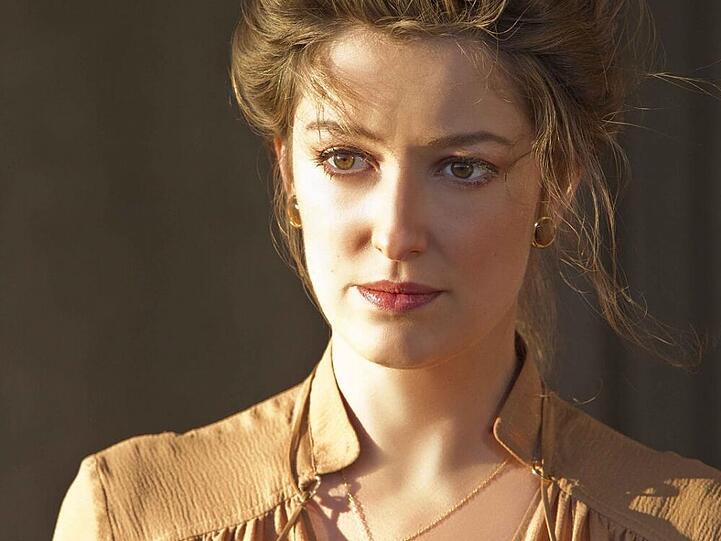 Nicht nur am Krankenbett mit angstvollem Blick: Alexandra Maria Lara in "Rush" als Marlene Lauda