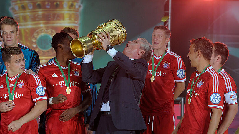 Der Erfolgcoach darf auch jubeln. Nach dem Triple war für Jupp Heynckes allerdings Schluss. Bekanntlich soll man ja aufhören, wenn es am Schönsten ist.