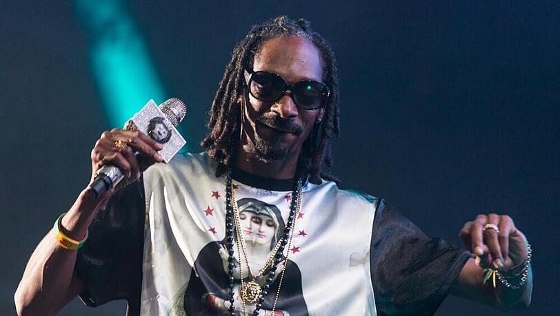 Snoop Dogg läuft nicht immer so leger herum wie bei diesem Auftritt Snoop Dogg läuft nicht immer so leger herum wie bei diesem Auftritt