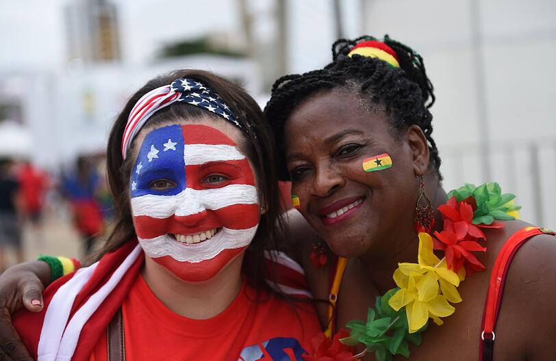 Ob im Stadion in Brasilien oder beim Public Viewing daheim: Die heißesten Fans der WM. Die Bilder!