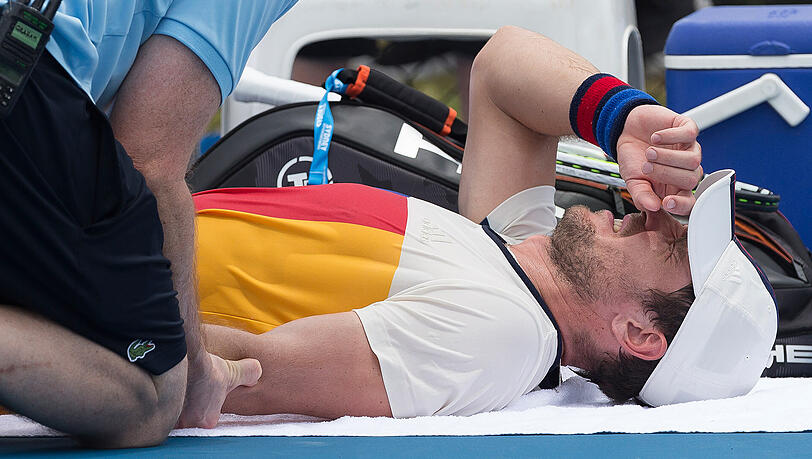 Bitter: Mischa Zverev muss knapp 50.000 Euro Strafe zahlen. Bitter: Mischa Zverev muss knapp 50.000 Euro Strafe zahlen.