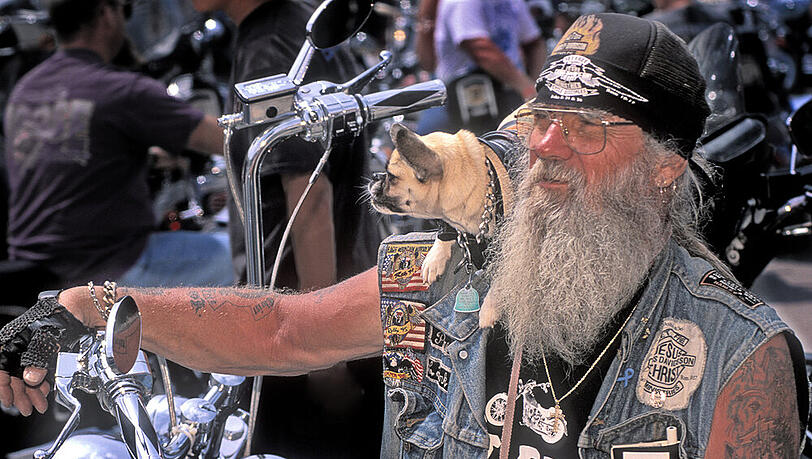 Motorradfans aus aller Welt kommen zur Sturgis Rally Motorradfans aus aller Welt kommen zur Sturgis Rally
