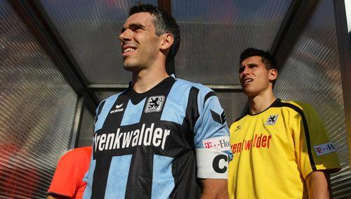 Die Binde will er weiter tragen: Danny Schwarz. Die Binde will er weiter tragen: Danny Schwarz.