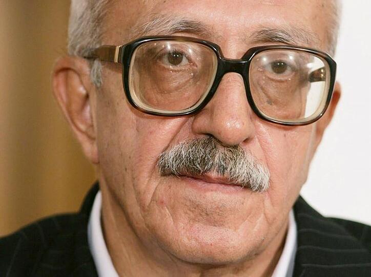 Der frühere irakische Außenminister Tarik Asis, hier im Jahr 2004, ist zum Tod verurteilt worden.