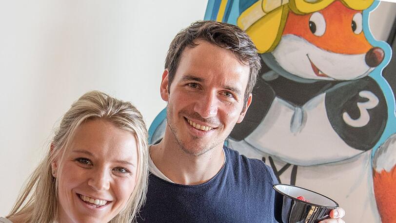 Felix Neureuther, ehemaliger deutscher Skirennläufer, und seine Frau Miriam.