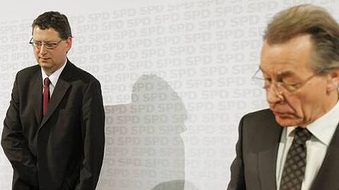 Thorsten Schäfer-Gümbel und Franz Müntefering im Willy-Brandt-Haus.