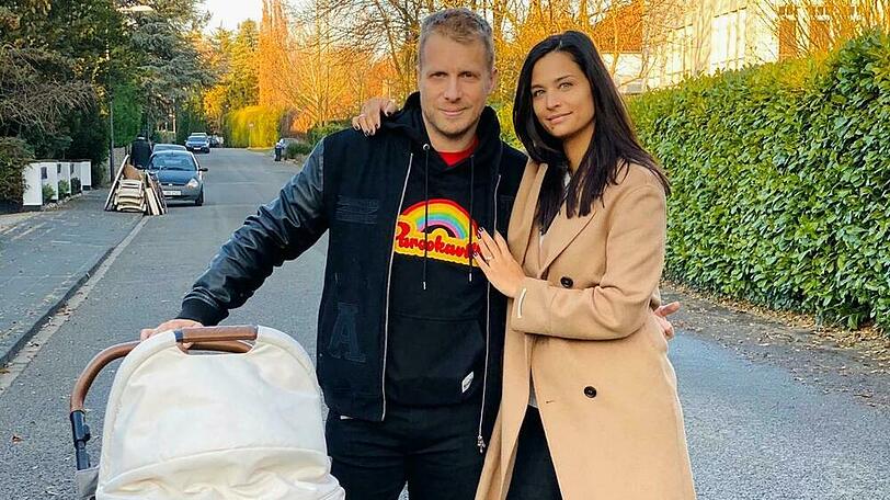 Amira und Oliver Pocher genießen ihre Zeit zu dritt.