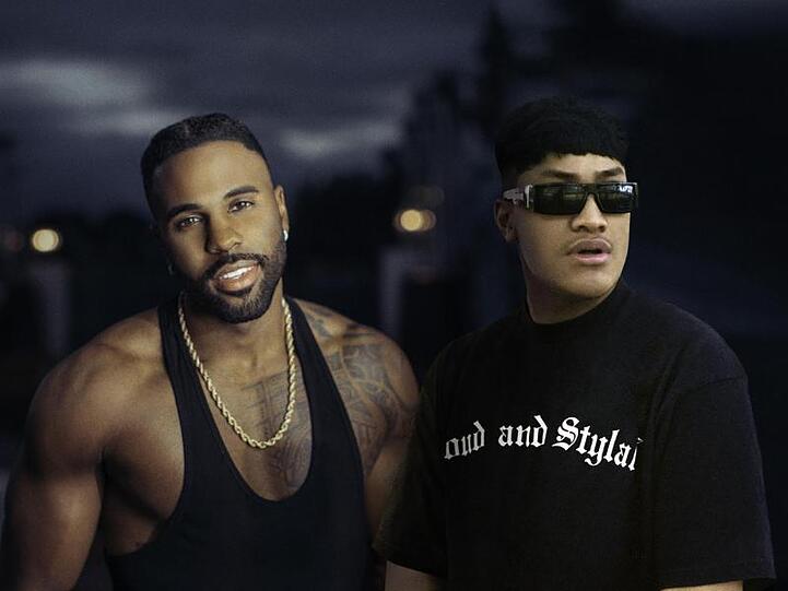 Jawsh 685 (r) und Jason Derulo geben den Ton an.
