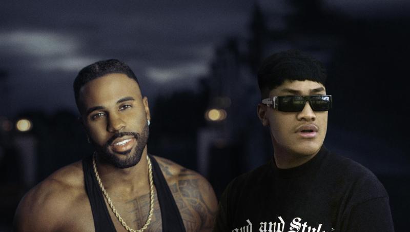 Jawsh 685 (r) und Jason Derulo geben den Ton an. Jawsh 685 (r) und Jason Derulo geben den Ton an.