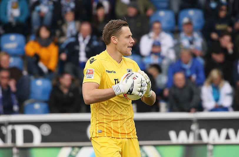 Vitus Eicher:  Note 2. Im Saisonfinale durfte der Ersatztorhüter ran. Und zeigte eine solide Leistung mit zwei starken Paraden gegen Konrad (5., 30.) Bei beiden Elfmetern chancenlos.