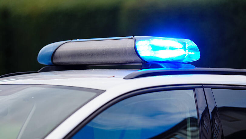 Wegen eines blutigen Streits in einer Geflüchtetenunterkunft in Laim war die Polizei mit rund zehn Streifen am Tatort. (Symbolbild) Wegen eines blutigen Streits in einer Geflüchtetenunterkunft in Laim war die Polizei mit rund zehn Streifen am Tatort. (Symbolbild)