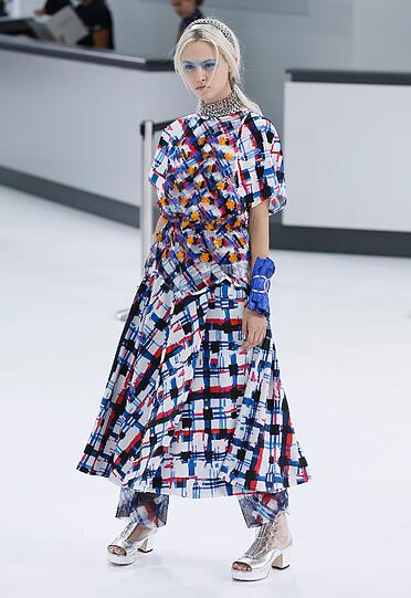 Chanel präsentiert seine neueste Kollektion in Paris