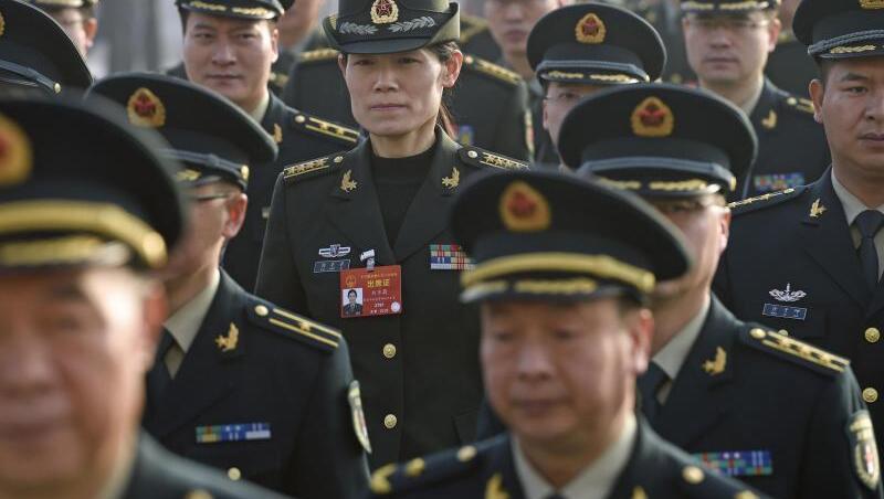 China steigert seine Militärausgaben in diesem Jahr um 7,5 Prozent im Vergleich zum Vorjahr. China steigert seine Militärausgaben in diesem Jahr um 7,5 Prozent im Vergleich zum Vorjahr.