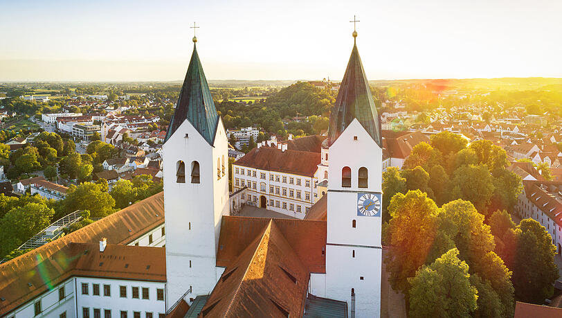 Der Freisinger Dom. Priester Wolfgang Rothe sagt: "Freising ist die Herzkammer des katholischen Bayerns." Der Freisinger Dom. Priester Wolfgang Rothe sagt: "Freising ist die Herzkammer des katholischen Bayerns."