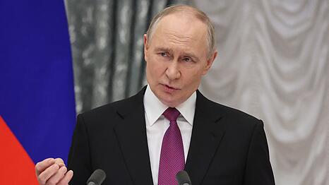 Kremlchef Putin bereitet mit seiner Führung mögliche russische Atomwaffentests vor. (Archivbild)