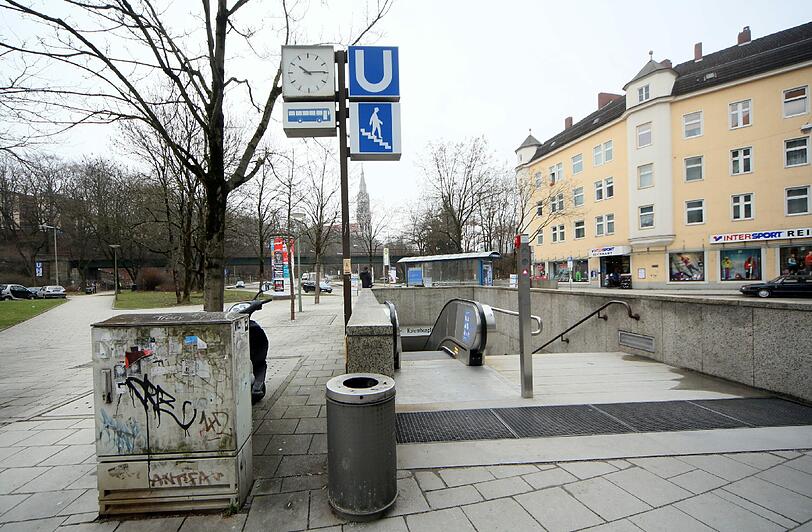 Am Kolumbusplatz halten bisher die U-Bahn und die Busse.