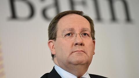 Felix Hufeld 2015 bei der Jahres-Pressekonferenz. Der Bafin-Chef begann seine berufliche Laufbahn 1992 als Unternehmensberater bei Boston Consulting.