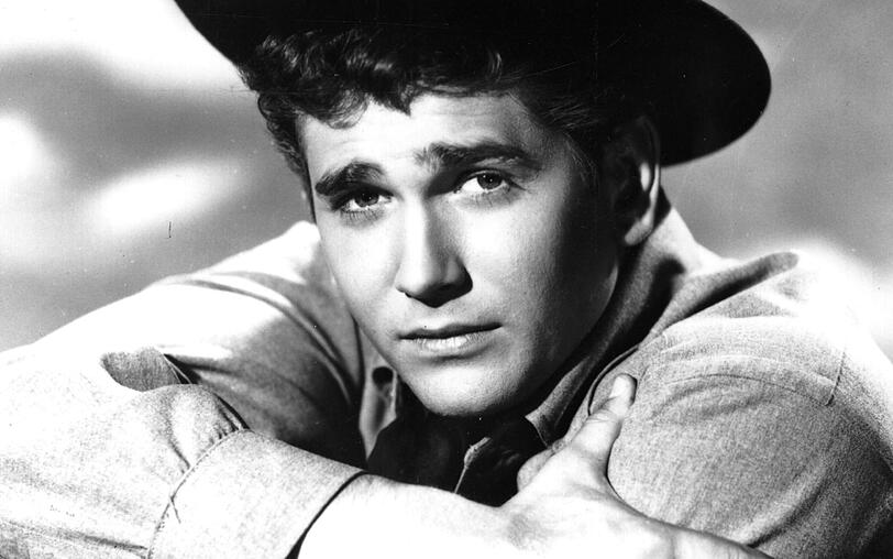 In der legendären Westernserie "Bonanza" spielte Michael Landon 14 Jahre den Cowboy Little Joe. In der legendären Westernserie "Bonanza" spielte Michael Landon 14 Jahre den Cowboy Little Joe.